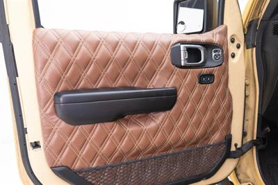 2020 Jeep Gladiator Sport   - Photo 14 - Nashville, TN 37217