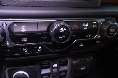 2020 Jeep Gladiator Sport   - Photo 121 - Nashville, TN 37217