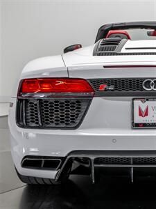 2018 Audi R8 5.2 quattro   - Photo 97 - Nashville, TN 37217