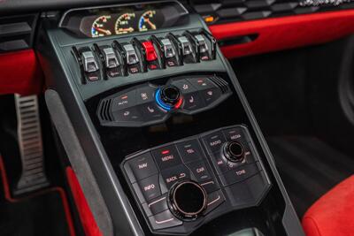 2015 Lamborghini Huracan LP610-4   - Photo 61 - Nashville, TN 37217