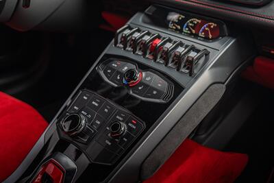 2015 Lamborghini Huracan LP610-4   - Photo 100 - Nashville, TN 37217
