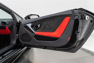 2015 Lamborghini Huracan LP610-4   - Photo 38 - Nashville, TN 37217