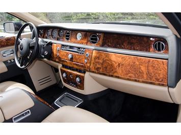 2005 Rolls-Royce Phantom   - Photo 21 - Nashville, TN 37217