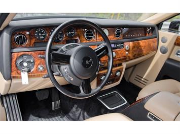 2005 Rolls-Royce Phantom   - Photo 18 - Nashville, TN 37217