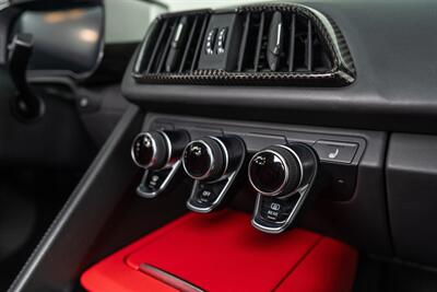 2018 Audi R8 5.2 quattro V10 Plus   - Photo 59 - Nashville, TN 37217
