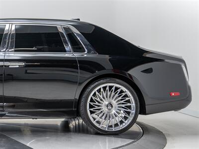 2020 Rolls-Royce Phantom   - Photo 12 - Nashville, TN 37217