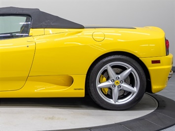 2004 Ferrari 360 Spider   - Photo 18 - Nashville, TN 37217