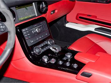 2013 Mercedes-Benz SLS AMG GT   - Photo 14 - Nashville, TN 37217