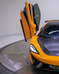 2017 McLaren 570 S   - Photo 27 - Nashville, TN 37217