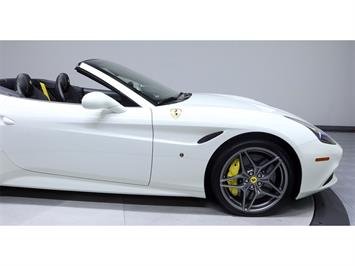 2015 Ferrari California T   - Photo 17 - Nashville, TN 37217