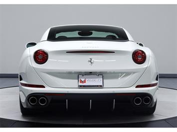 2015 Ferrari California T   - Photo 56 - Nashville, TN 37217