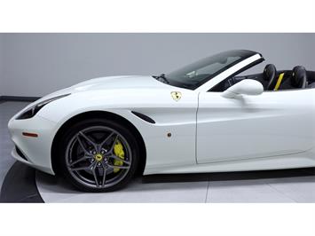 2015 Ferrari California T   - Photo 38 - Nashville, TN 37217