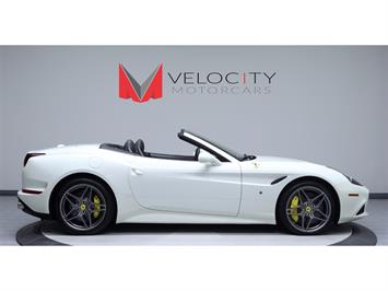 2015 Ferrari California T   - Photo 5 - Nashville, TN 37217