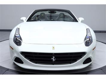 2015 Ferrari California T   - Photo 23 - Nashville, TN 37217