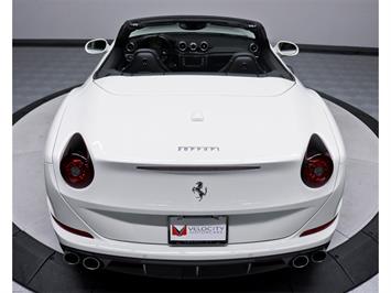 2015 Ferrari California T   - Photo 11 - Nashville, TN 37217