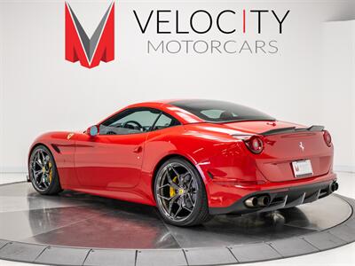 2016 Ferrari California T   - Photo 8 - Nashville, TN 37217