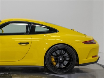 2018 Porsche 911 GT3 Touring   - Photo 15 - Nashville, TN 37217