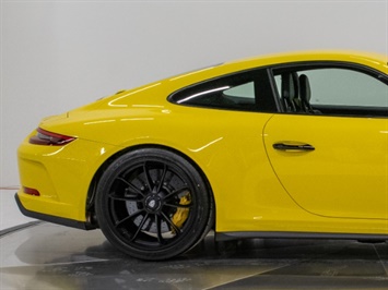 2018 Porsche 911 GT3 Touring   - Photo 16 - Nashville, TN 37217