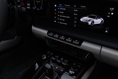 2025 Porsche 911 Targa 4 GTS   - Photo 45 - Nashville, TN 37217