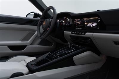 2025 Porsche 911 Targa 4 GTS   - Photo 42 - Nashville, TN 37217