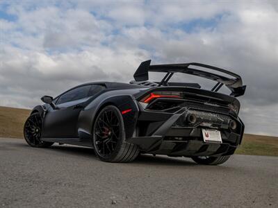 2022 Lamborghini Huracan STO   - Photo 47 - Nashville, TN 37217