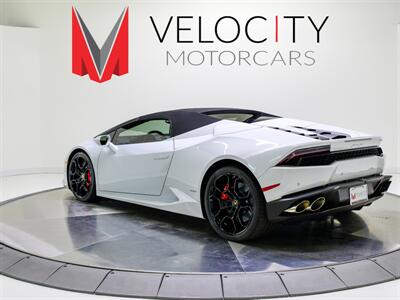 2017 Lamborghini Huracan LP 610-4 Spyder   - Photo 6 - Nashville, TN 37217