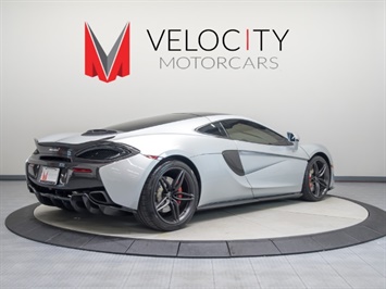 2017 McLaren 570GT   - Photo 3 - Nashville, TN 37217