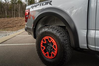 2025 Ford F-150 Raptor R   - Photo 18 - Nashville, TN 37217