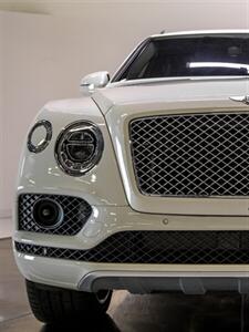 2017 Bentley Bentayga W12   - Photo 24 - Nashville, TN 37217