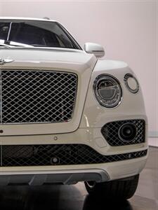 2017 Bentley Bentayga W12   - Photo 25 - Nashville, TN 37217