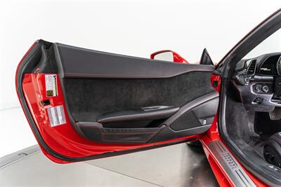 2012 Ferrari 458 Spider   - Photo 76 - Nashville, TN 37217