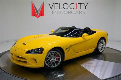 2005 Dodge Viper SRT-10   - Photo 1 - Nashville, TN 37217