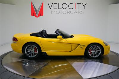 2005 Dodge Viper SRT-10   - Photo 4 - Nashville, TN 37217