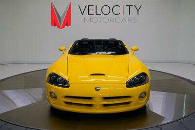 2005 Dodge Viper SRT-10   - Photo 2 - Nashville, TN 37217