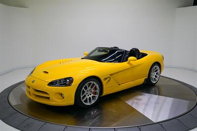 2005 Dodge Viper SRT-10   - Photo 57 - Nashville, TN 37217