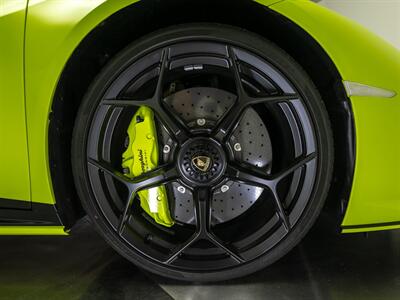 2022 Lamborghini Huracan EVO  Fluo Capsule - Photo 73 - Nashville, TN 37217