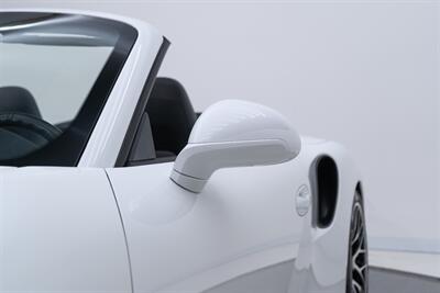 2015 Porsche 911 Turbo S   - Photo 25 - Nashville, TN 37217