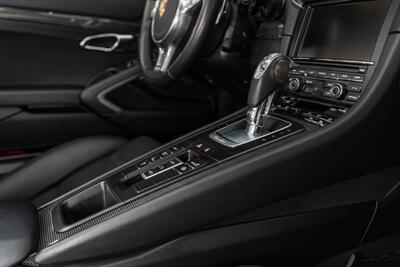 2015 Porsche 911 Turbo S   - Photo 63 - Nashville, TN 37217