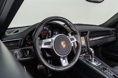 2015 Porsche 911 Turbo S   - Photo 102 - Nashville, TN 37217