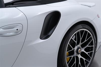 2015 Porsche 911 Turbo S   - Photo 32 - Nashville, TN 37217