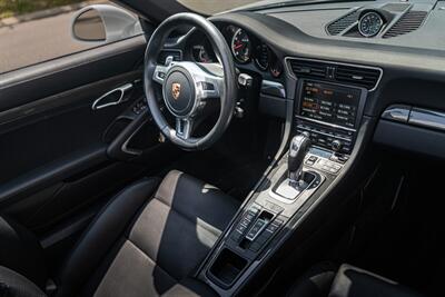 2015 Porsche 911 Turbo S   - Photo 122 - Nashville, TN 37217