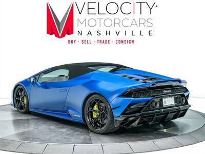 2022 Lamborghini Huracan   - Photo 8 - Nashville, TN 37217