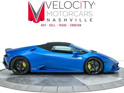 2022 Lamborghini Huracan   - Photo 5 - Nashville, TN 37217