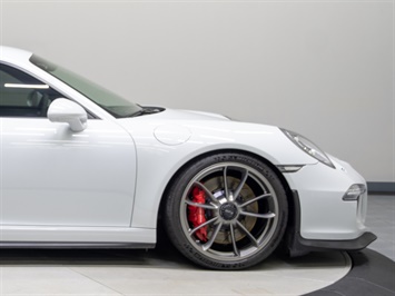 2015 Porsche 911 GT3   - Photo 17 - Nashville, TN 37217