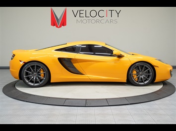 2012 McLaren MP4-12C   - Photo 5 - Nashville, TN 37217