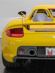 2005 Porsche Carrera GT   - Photo 22 - Nashville, TN 37217