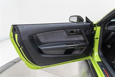 2020 Ford Mustang Shelby GT350   - Photo 82 - Nashville, TN 37217