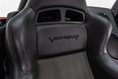 2004 Dodge Viper SRT-10 - Photo 55 - Nashville, TN 37217