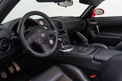 2004 Dodge Viper SRT-10 - Photo 85 - Nashville, TN 37217