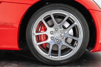 2004 Dodge Viper SRT-10 - Photo 99 - Nashville, TN 37217